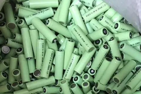麻城五脑山林场钛酸锂电池回收价格✔高价报废电池回收✔索兰图废铅酸电池回收